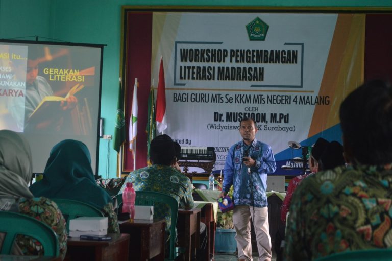 Ajak Guru Dan Murid Terapkan Literasi, MTsN 4 Malang Selengarakan Workshop Se KKM