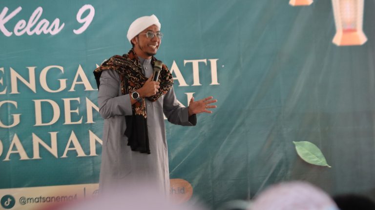 Parenting MTsN 4 Malang: Menguatkan Peran Orang Tua dalam Mendidik dengan Hati